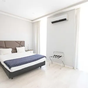 Grande Pensao Residencial Alcobia ליסבון